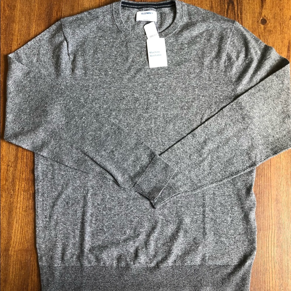 Old Navy Men’s Crewneck Sweater